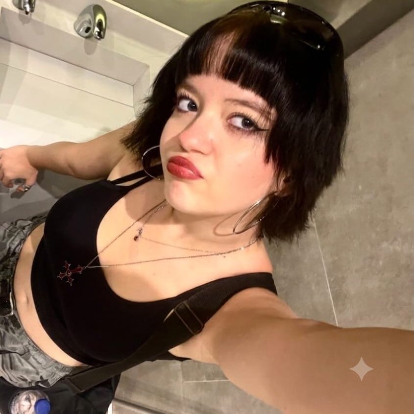 Instagram Profilbild von arinagulagaci