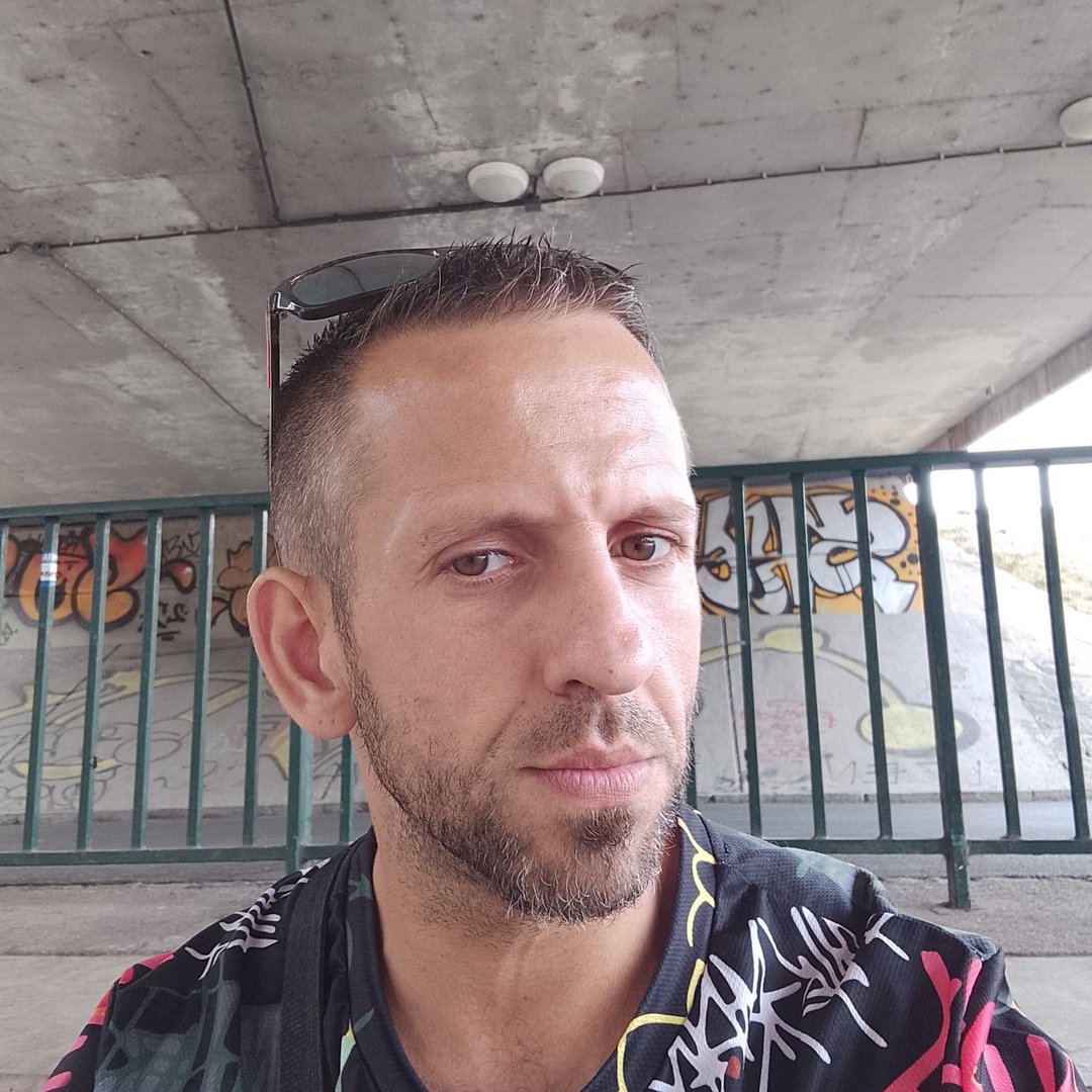 Instagram Profilbild von lukas.h1986