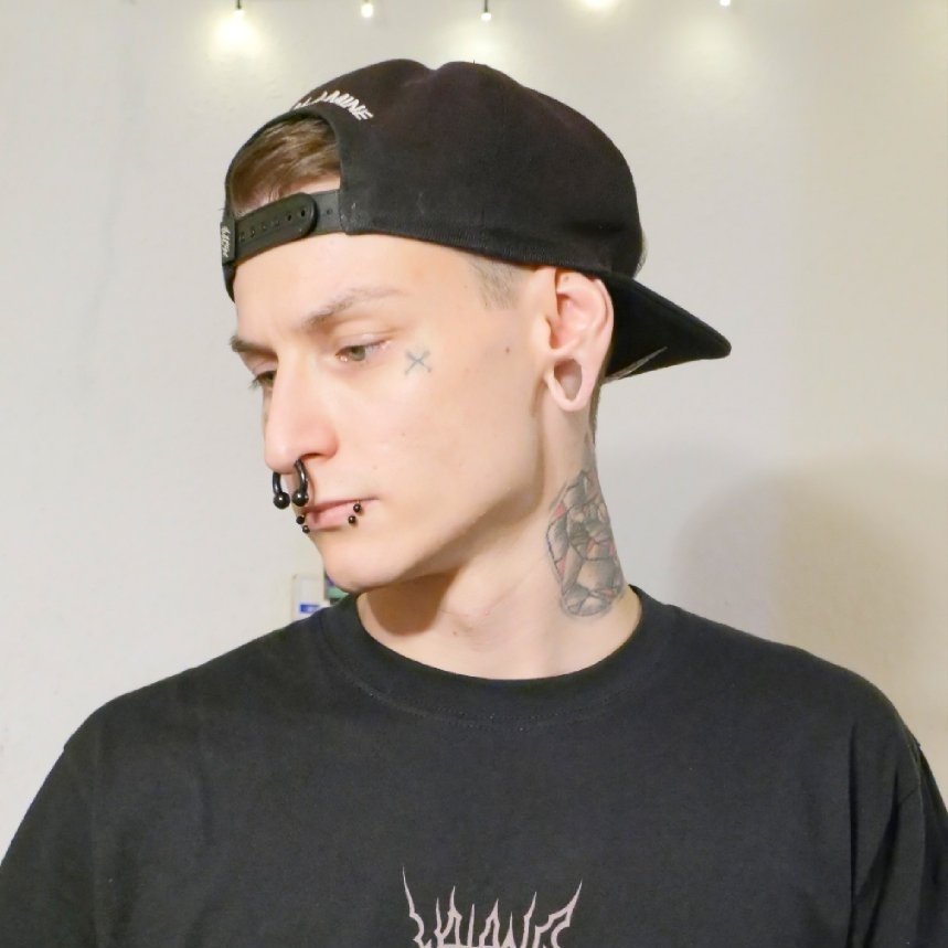 Instagram Profilbild von luzzifer386er