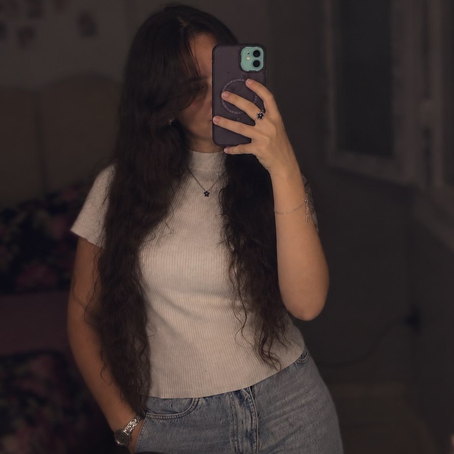 Instagram Profilbild von kharoubyfairouz