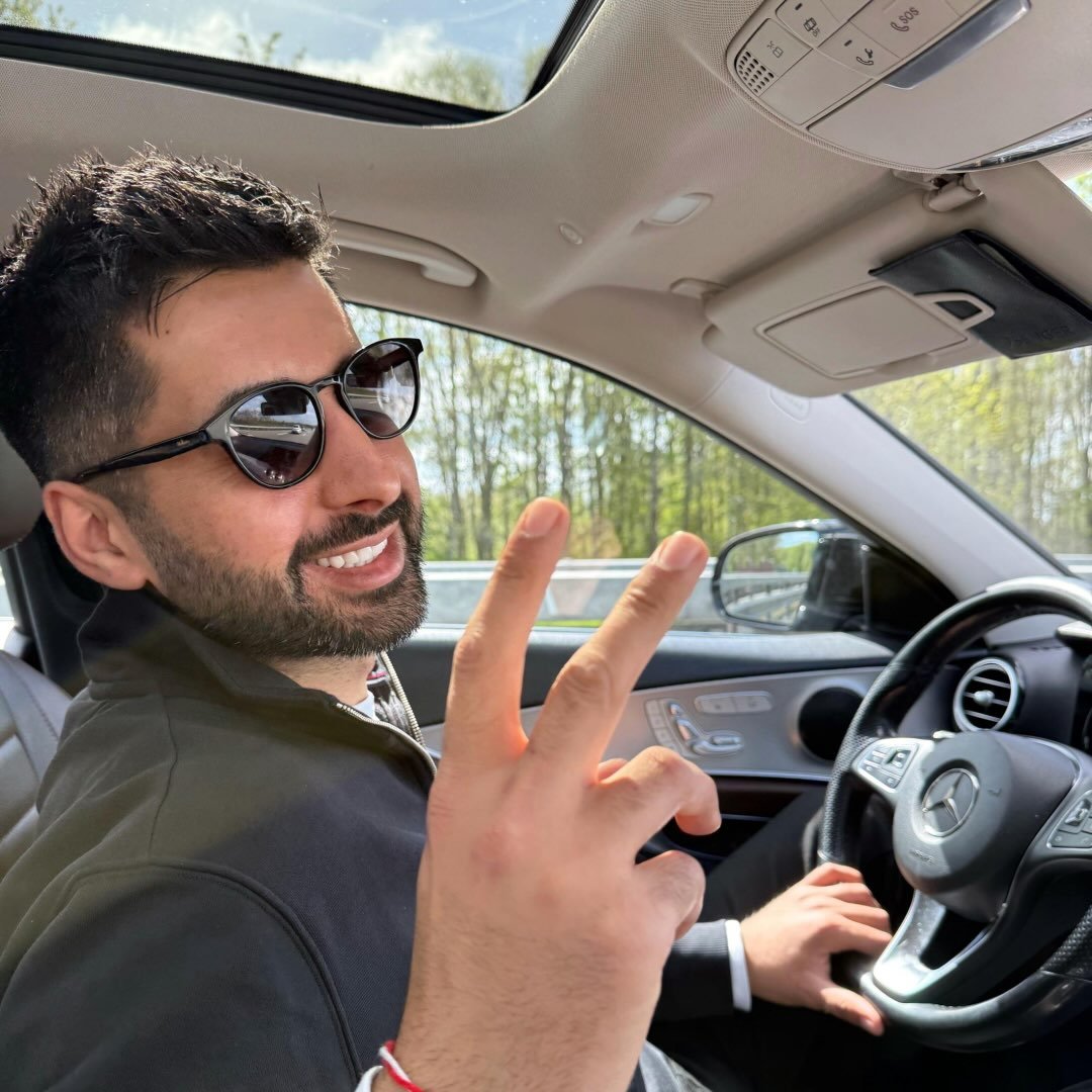 Instagram Profilbild von adel.yor91