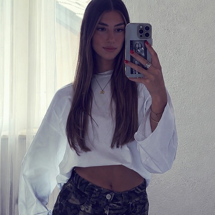 Instagram Profilbild von mina.ay23