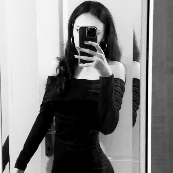 Instagram Profilbild von elifsuozyilmax