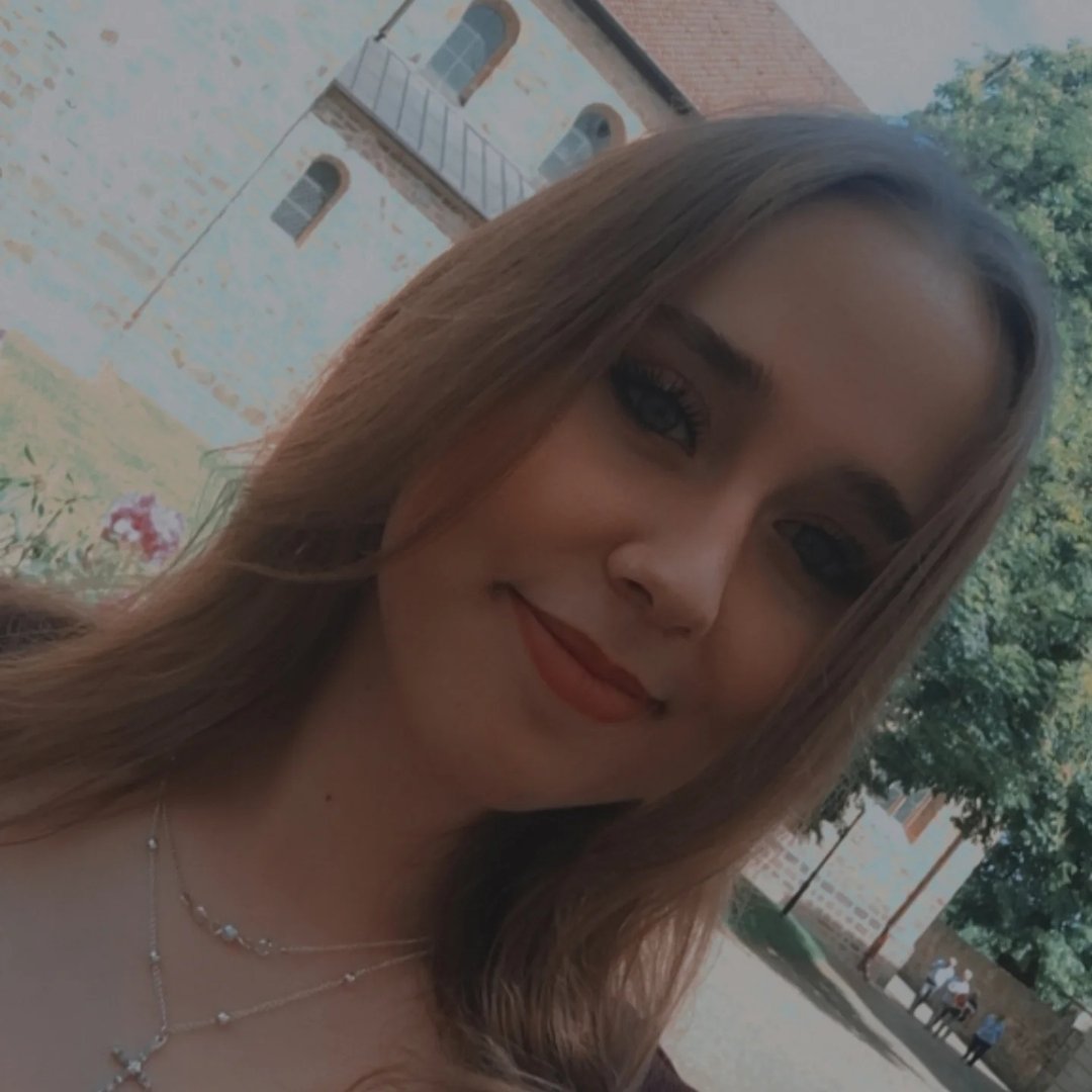 Instagram Profilbild von lara_kl3