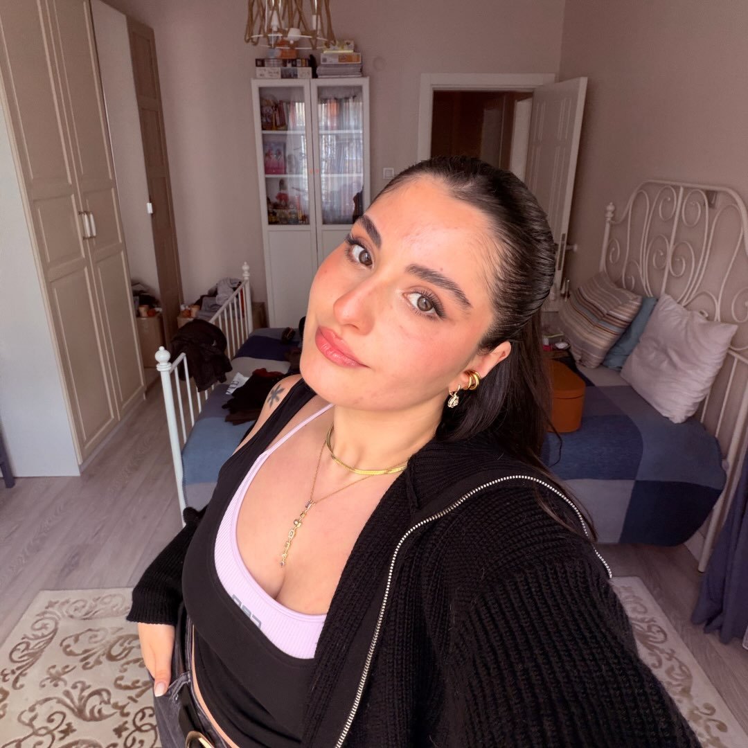 Instagram Profilbild von berfu.idil