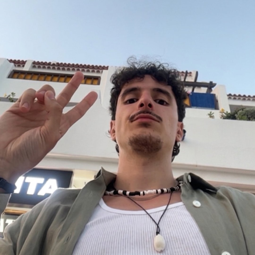 Instagram Profilbild von aniis_alg