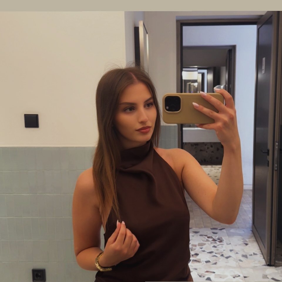 Instagram Profilbild von selmaisenii_