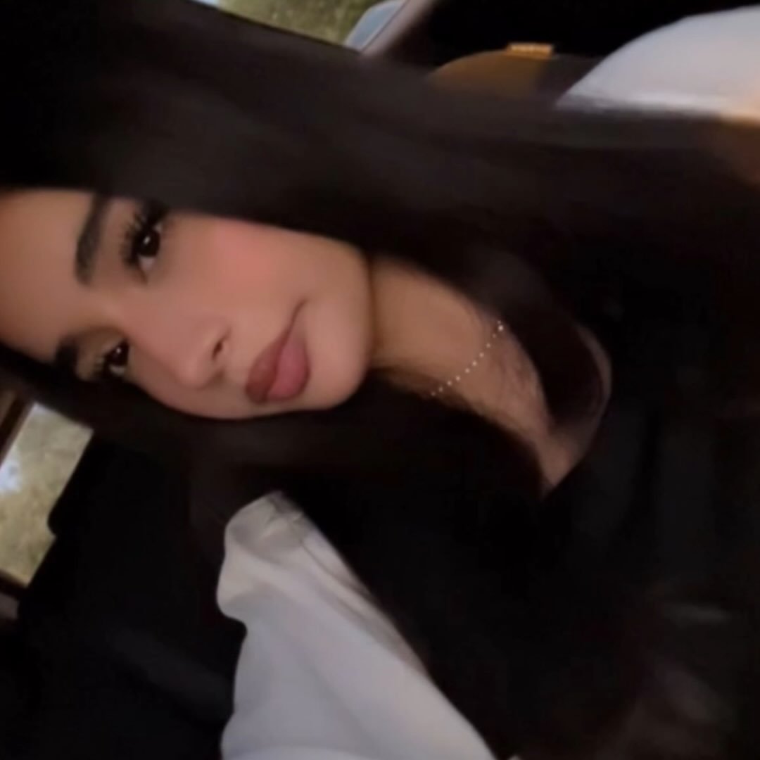 Instagram Profilbild von varyarebwarr