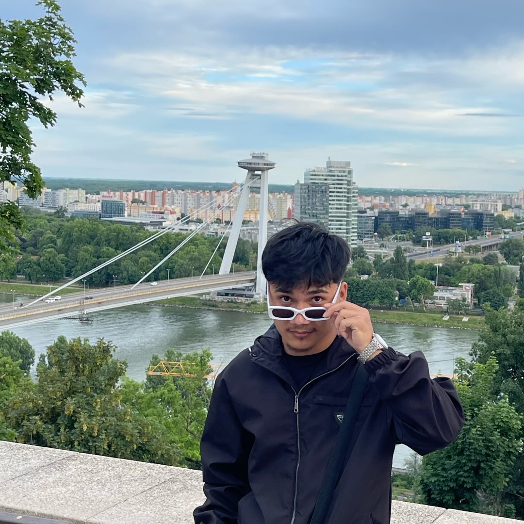 Instagram Profilbild von r.habib.093