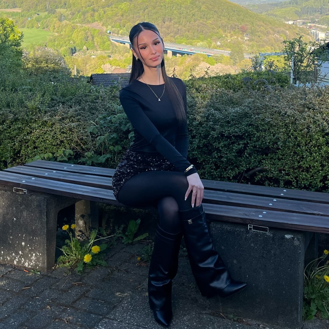 Instagram Profilbild von amina.lrm