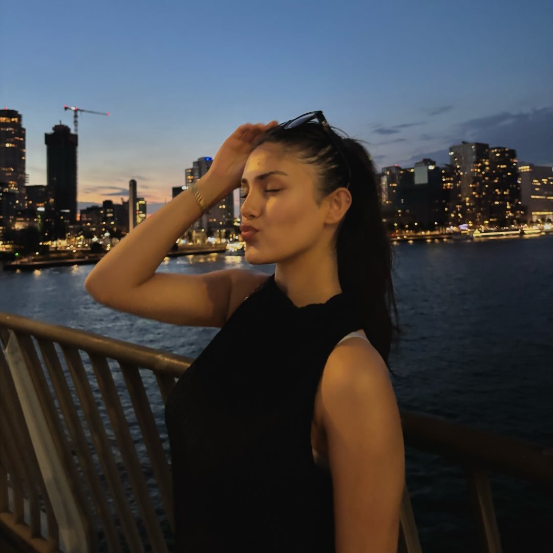 Instagram Profilbild von shohra215