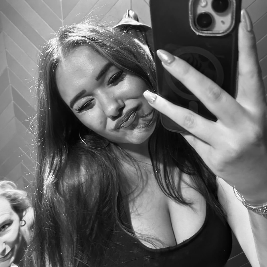 Instagram Profilbild von ninaa.jhn