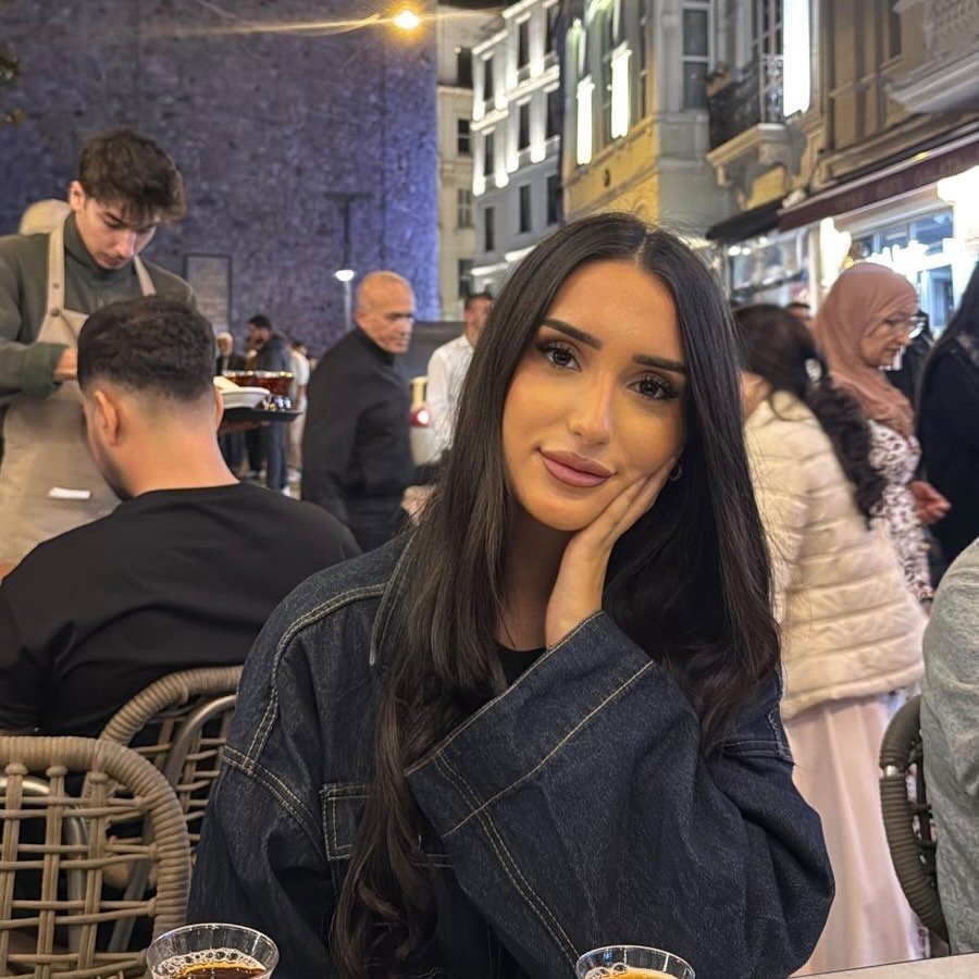 Instagram Profilbild von y1lara