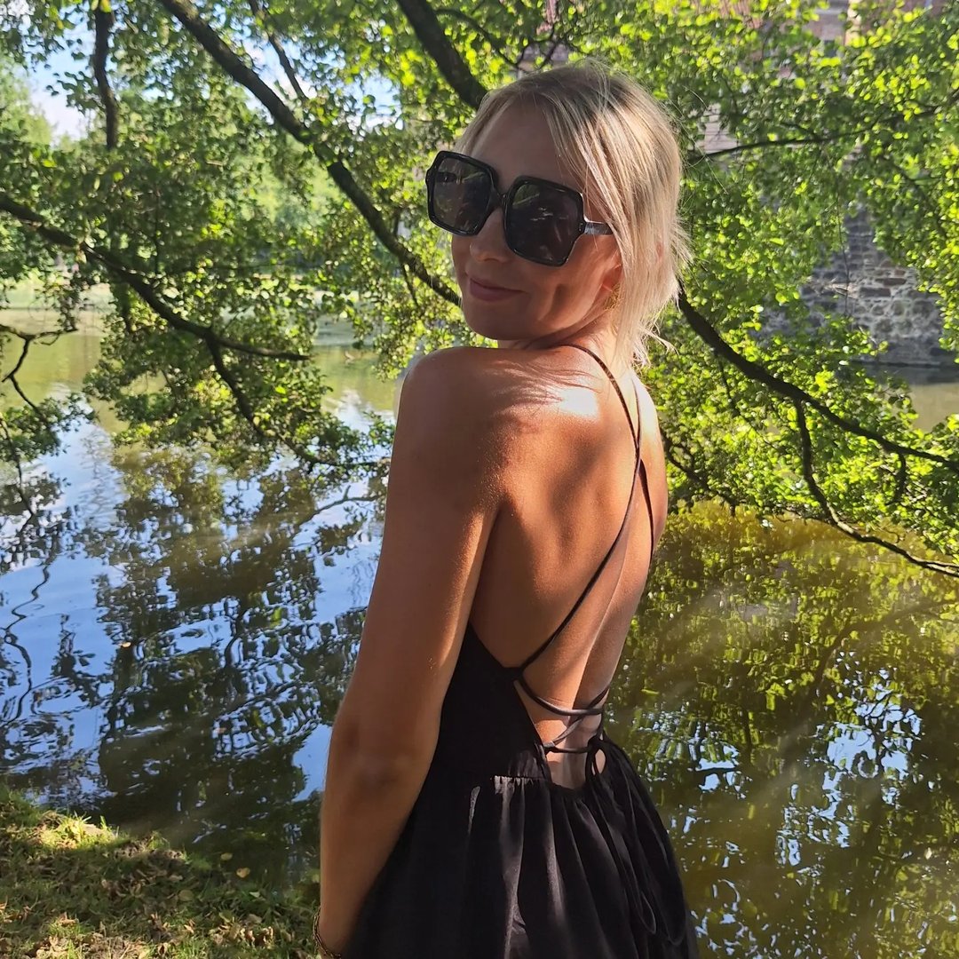 Instagram Profilbild von emely_2208
