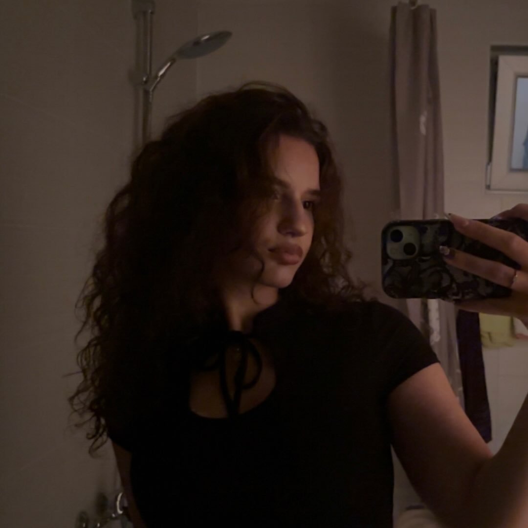 Instagram Profilbild von rinaxhelili
