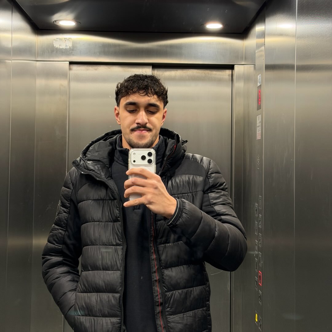 Instagram Profilbild von hxlil_l207