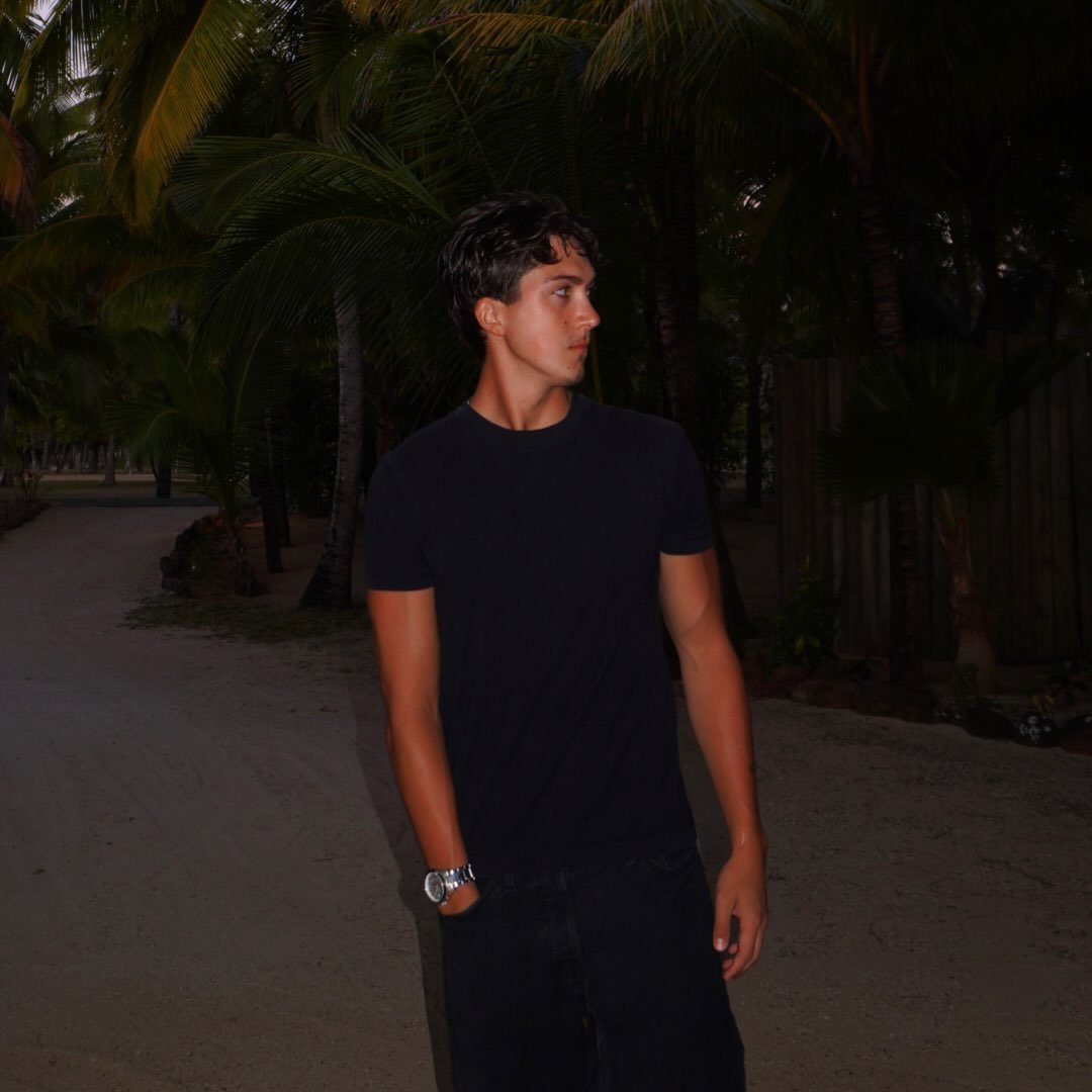 Instagram Profilbild von binakthaqi