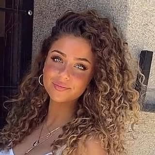 Instagram Profilbild von celina_bin