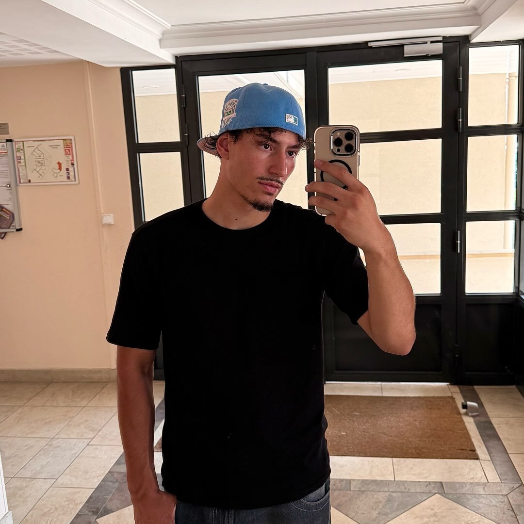 Instagram Profilbild von shouf631