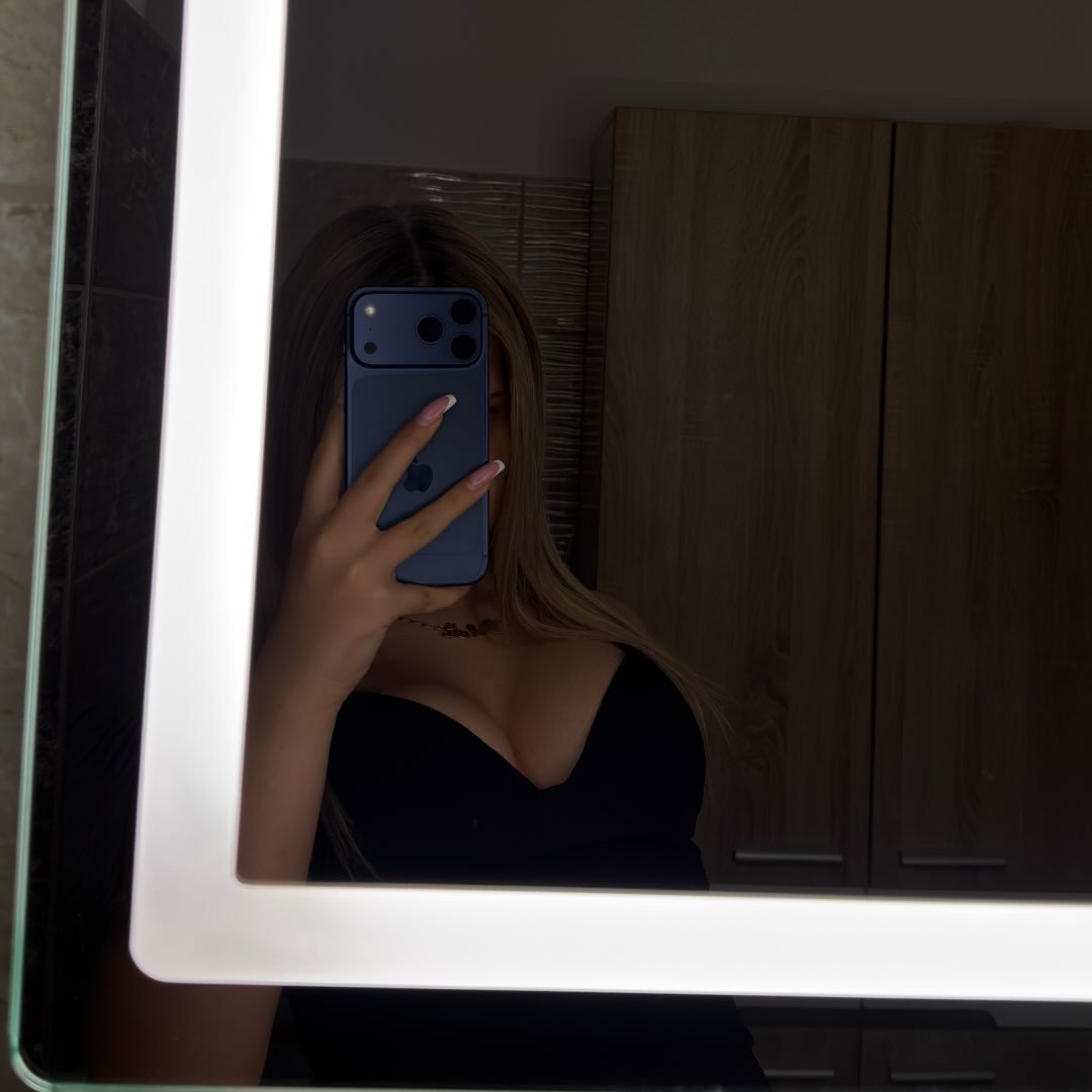 Instagram Profilbild von ujhelyipolett