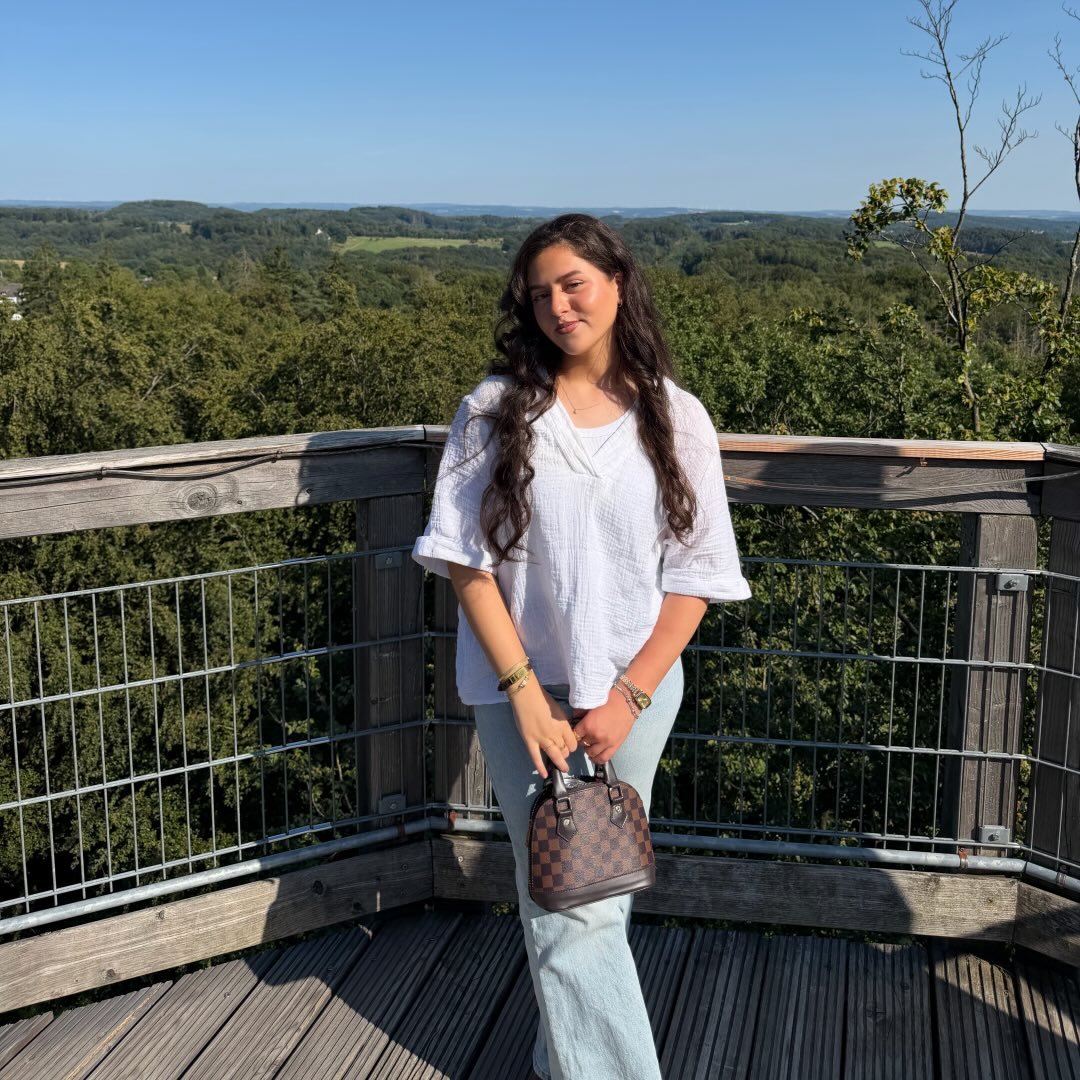 Instagram Profilbild von amina.elayo
