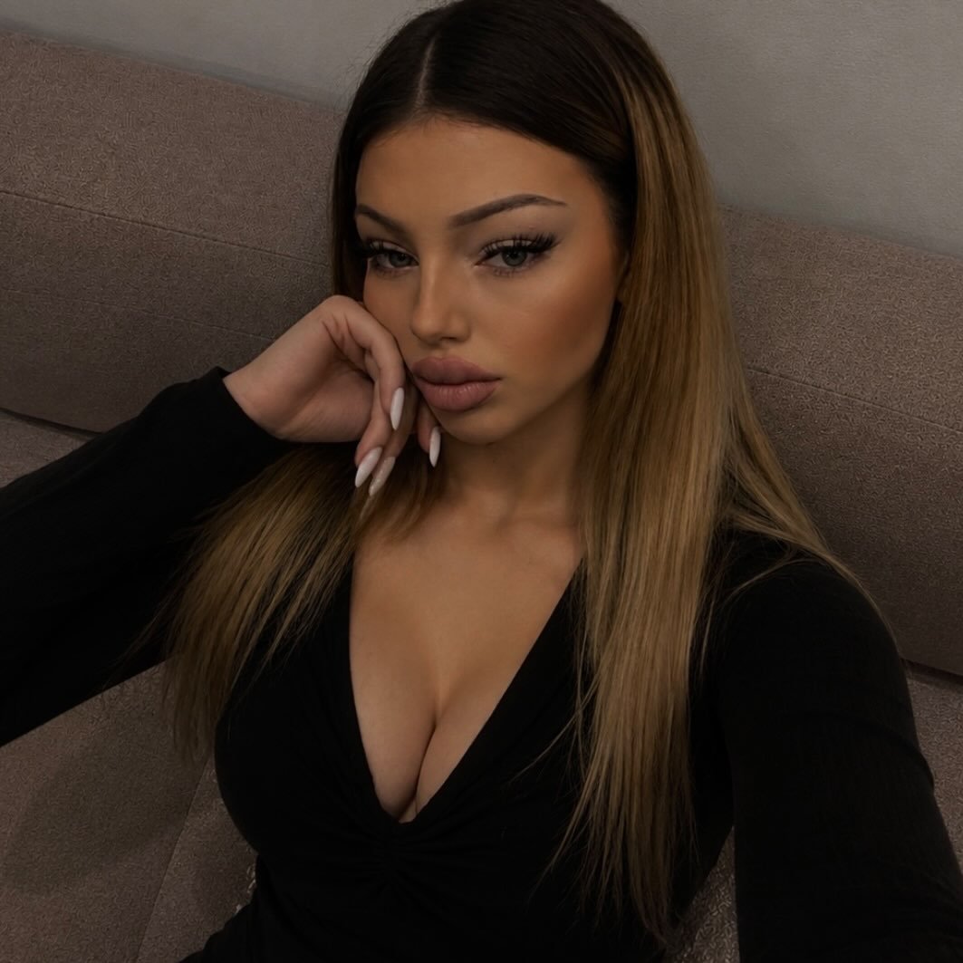 Instagram Profilbild von d.madalina.a