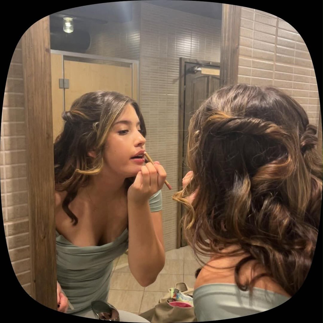 Instagram Profilbild von nomiborbely