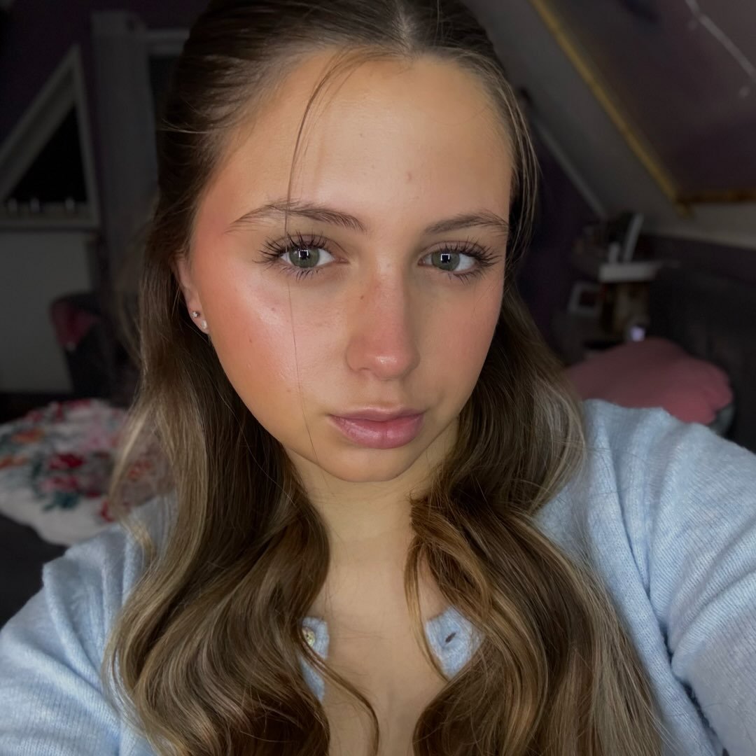 Instagram Profilbild von x.lara59