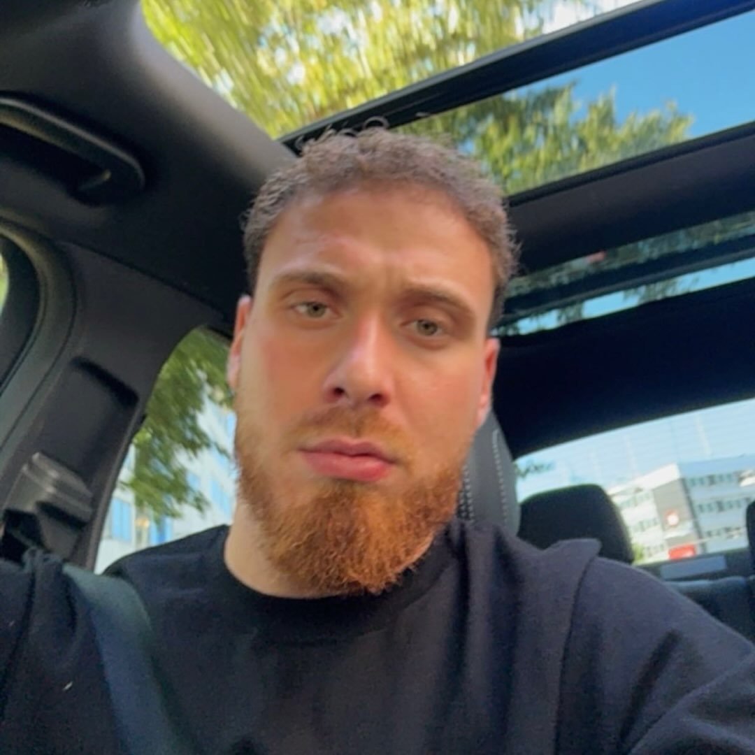 Instagram Profilbild von ishakasl