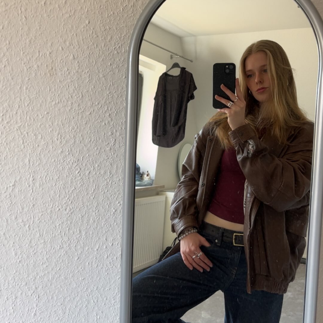 Instagram Profilbild von y_b_21