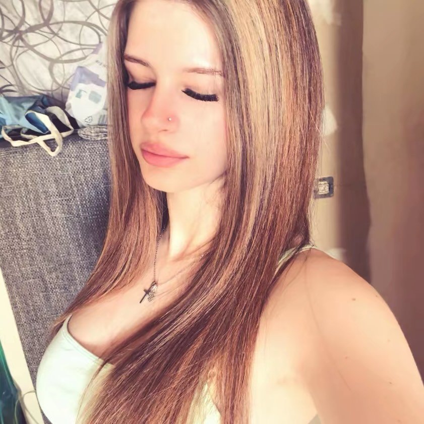 Instagram Profilbild von taraa_.hrv