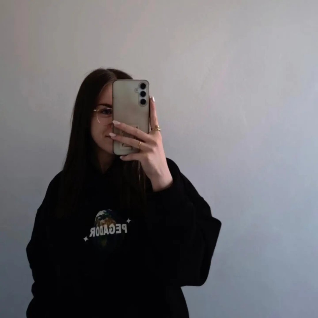 Instagram Profilbild von kiara_brm05