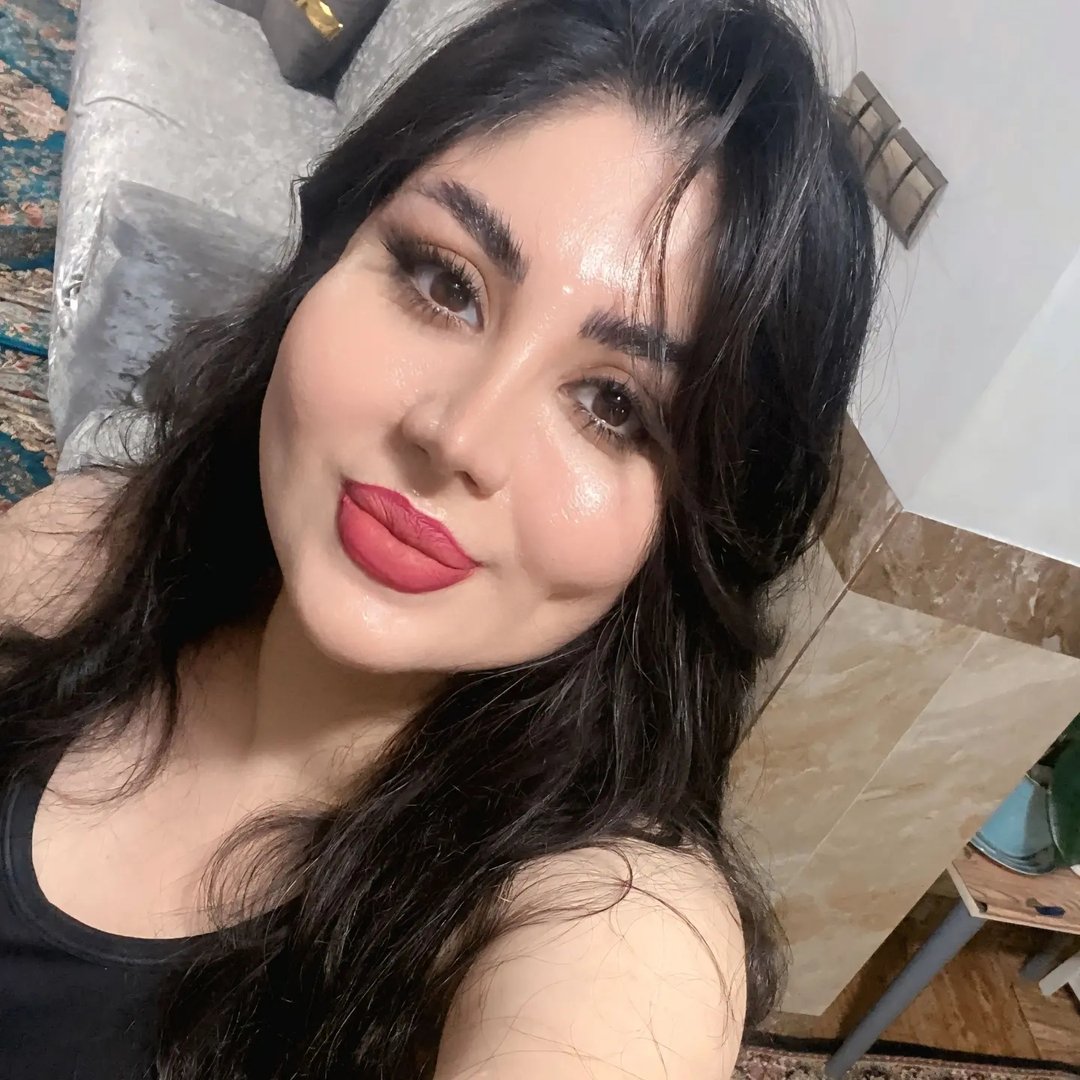 Instagram Profilbild von sarchl_mirzazadeh