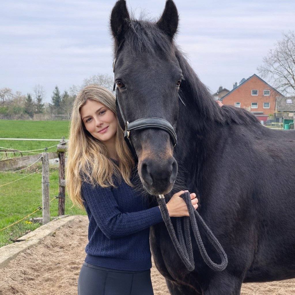 Instagram Profilbild von equestrian_annsophie