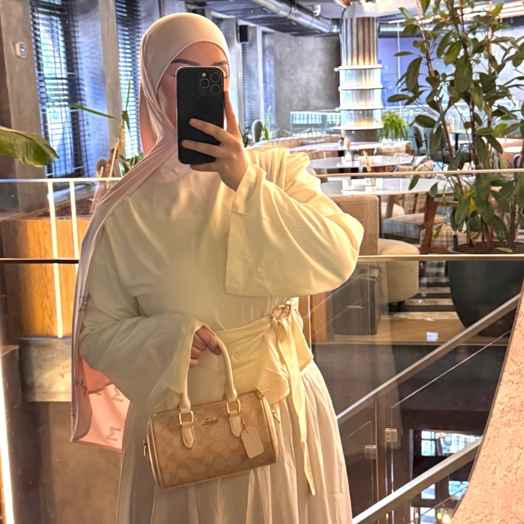 Instagram Profilbild von nouiraaaa_