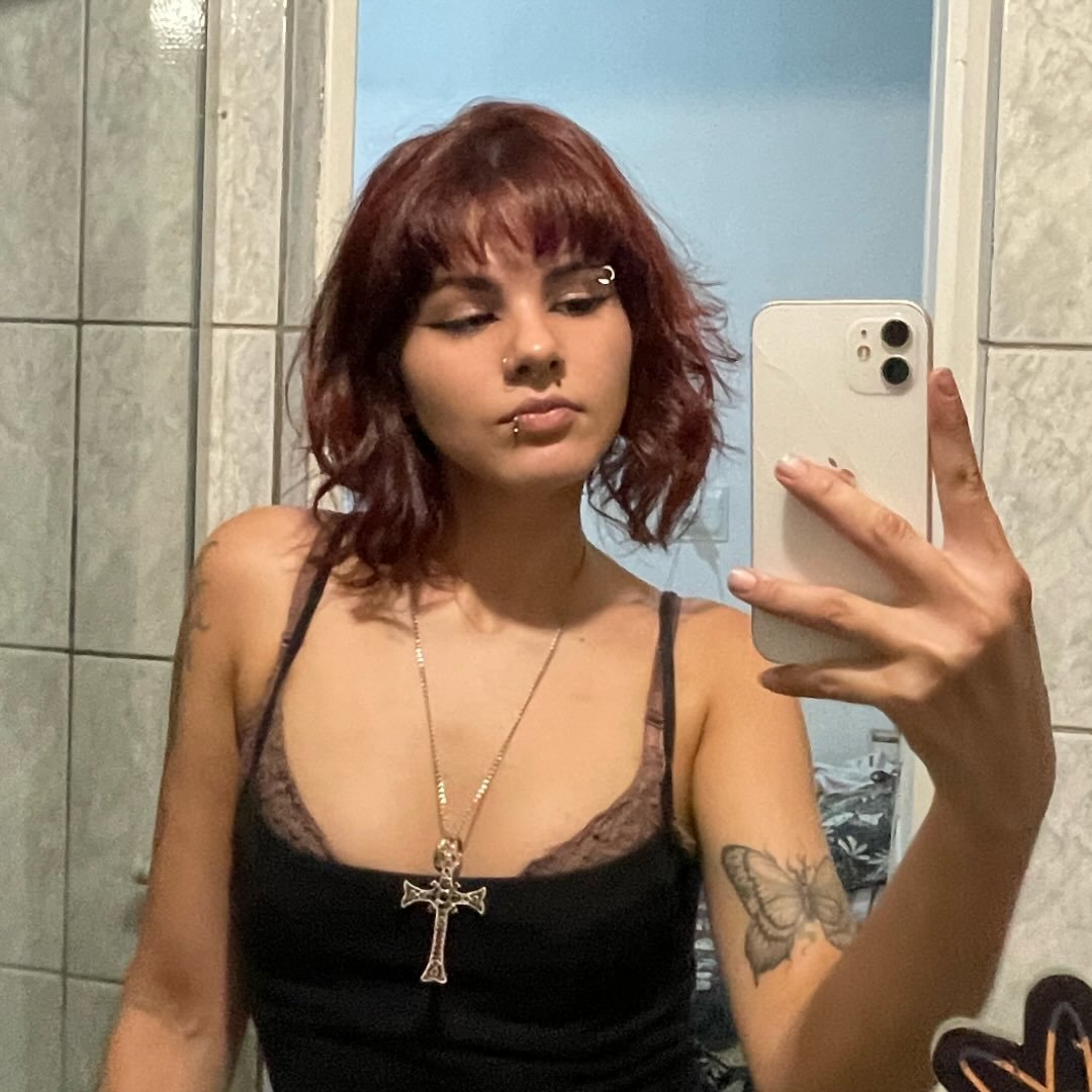 Instagram Profilbild von olvr_lara73