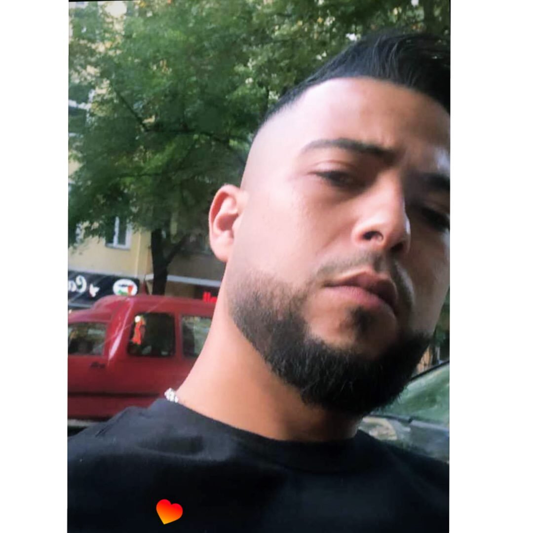 Instagram Profilbild von f__a__w__z