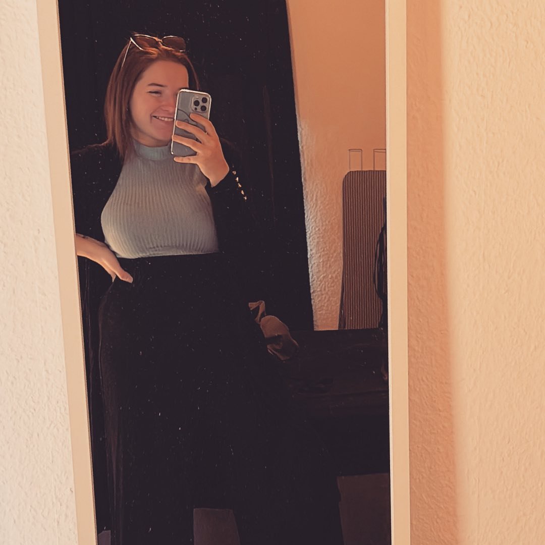 Instagram Profilbild von _laaura_98