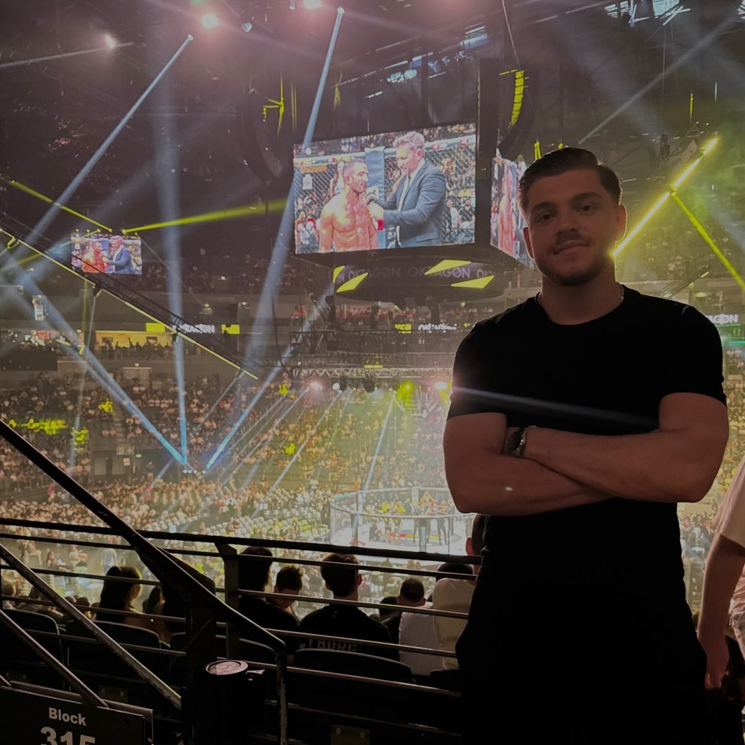 Instagram Profilbild von admemishi