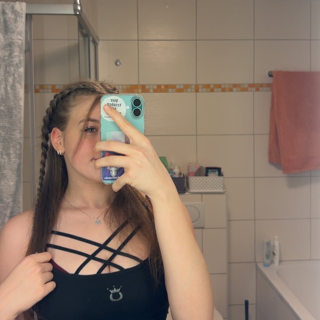 Instagram Profilbild von 16sarah_s