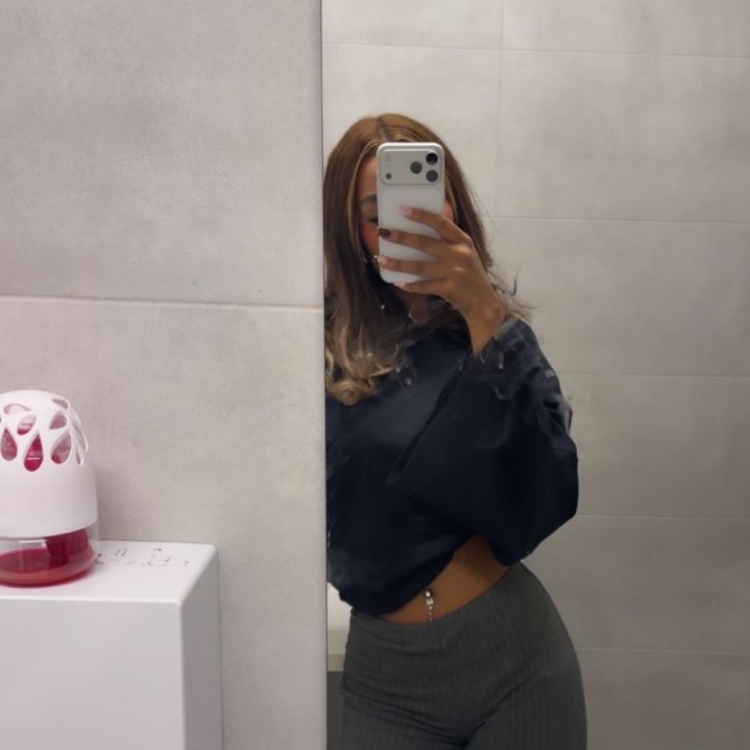 Instagram Profilbild von juli_.oo