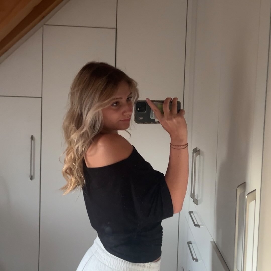 Instagram Profilbild von _angee.mllr