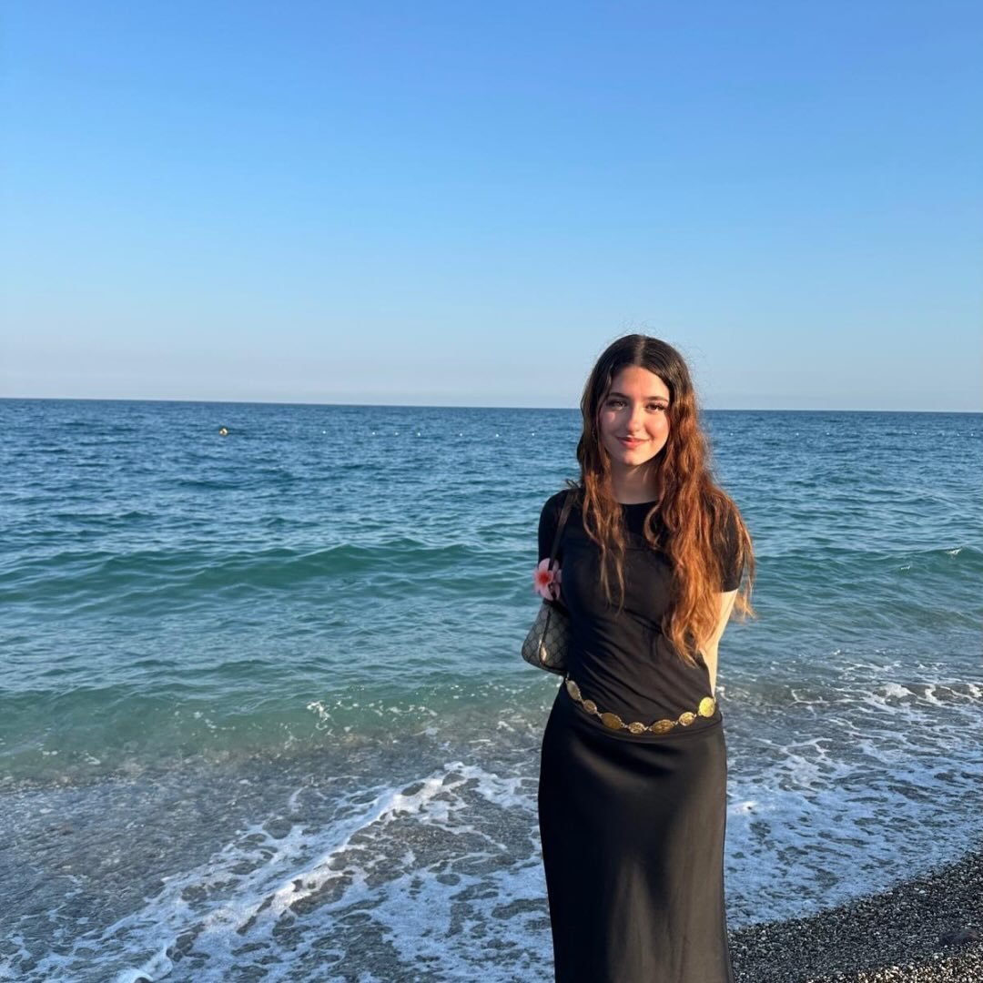 Instagram Profilbild von melek.zkn3