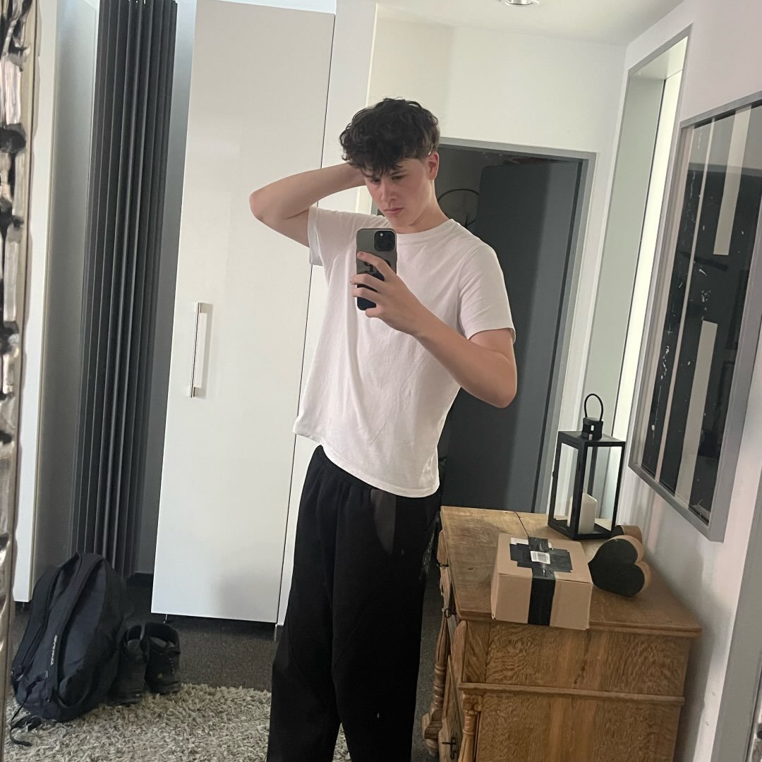 Instagram Profilbild von leo.szb14