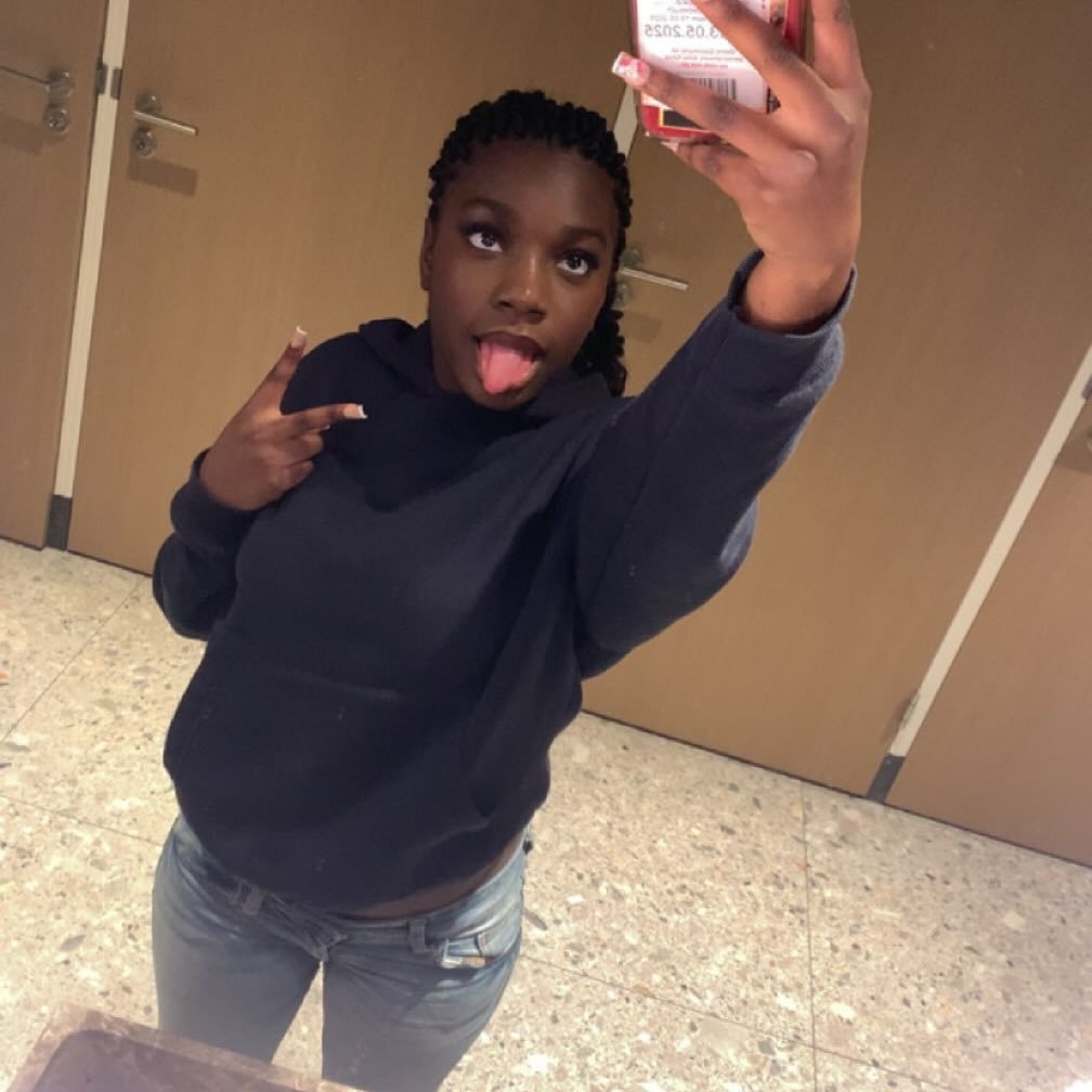 Instagram Profilbild von chantel_prvt0