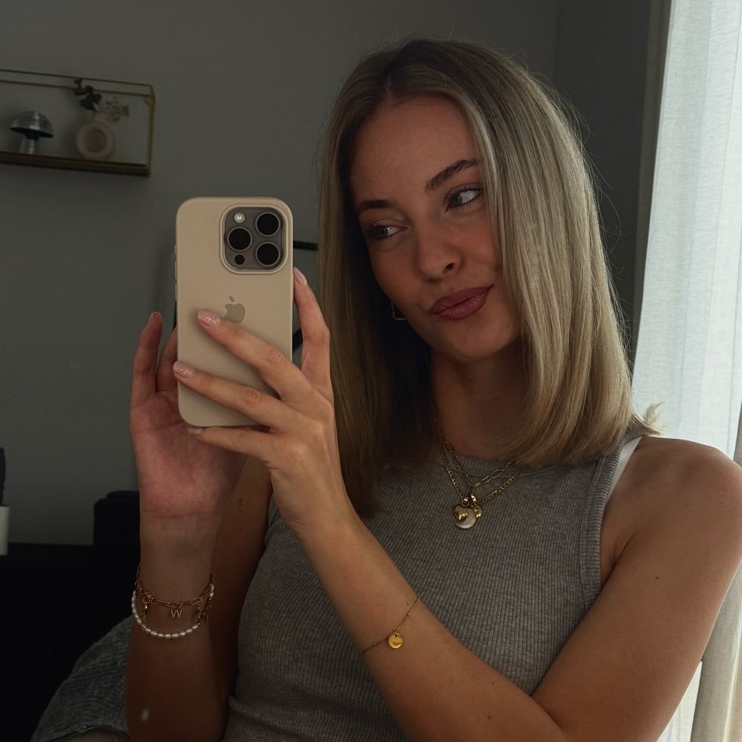Instagram Profilbild von farina.kns