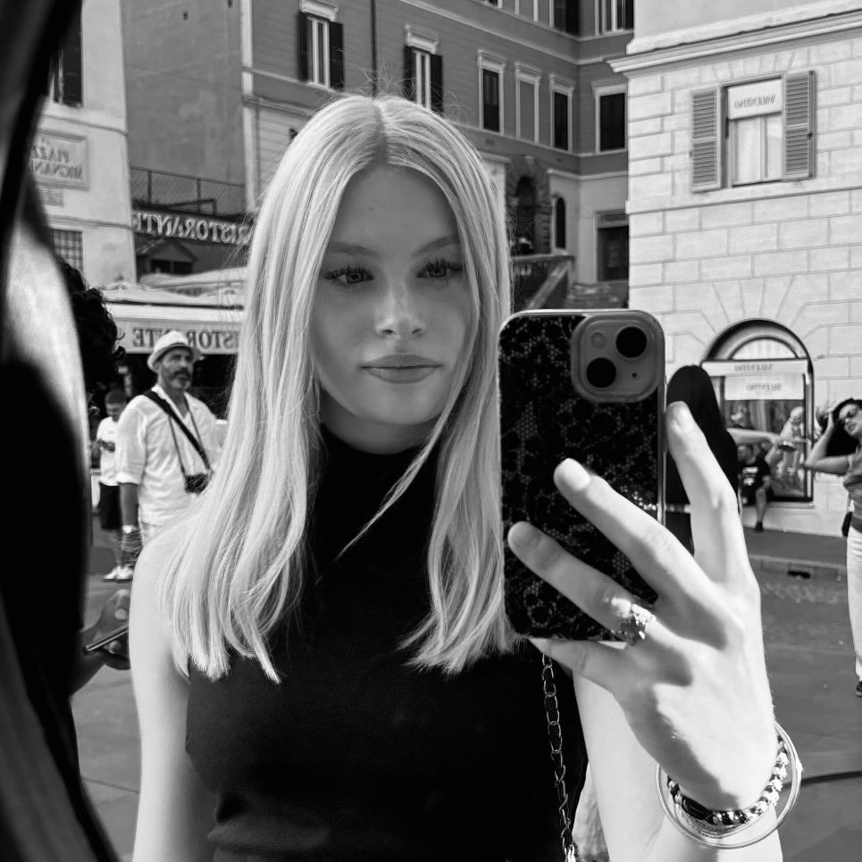 Instagram Profilbild von sarahh_chg