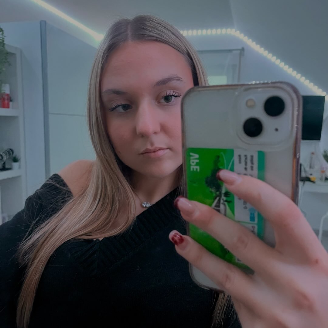 Instagram Profilbild von emely.ptzz