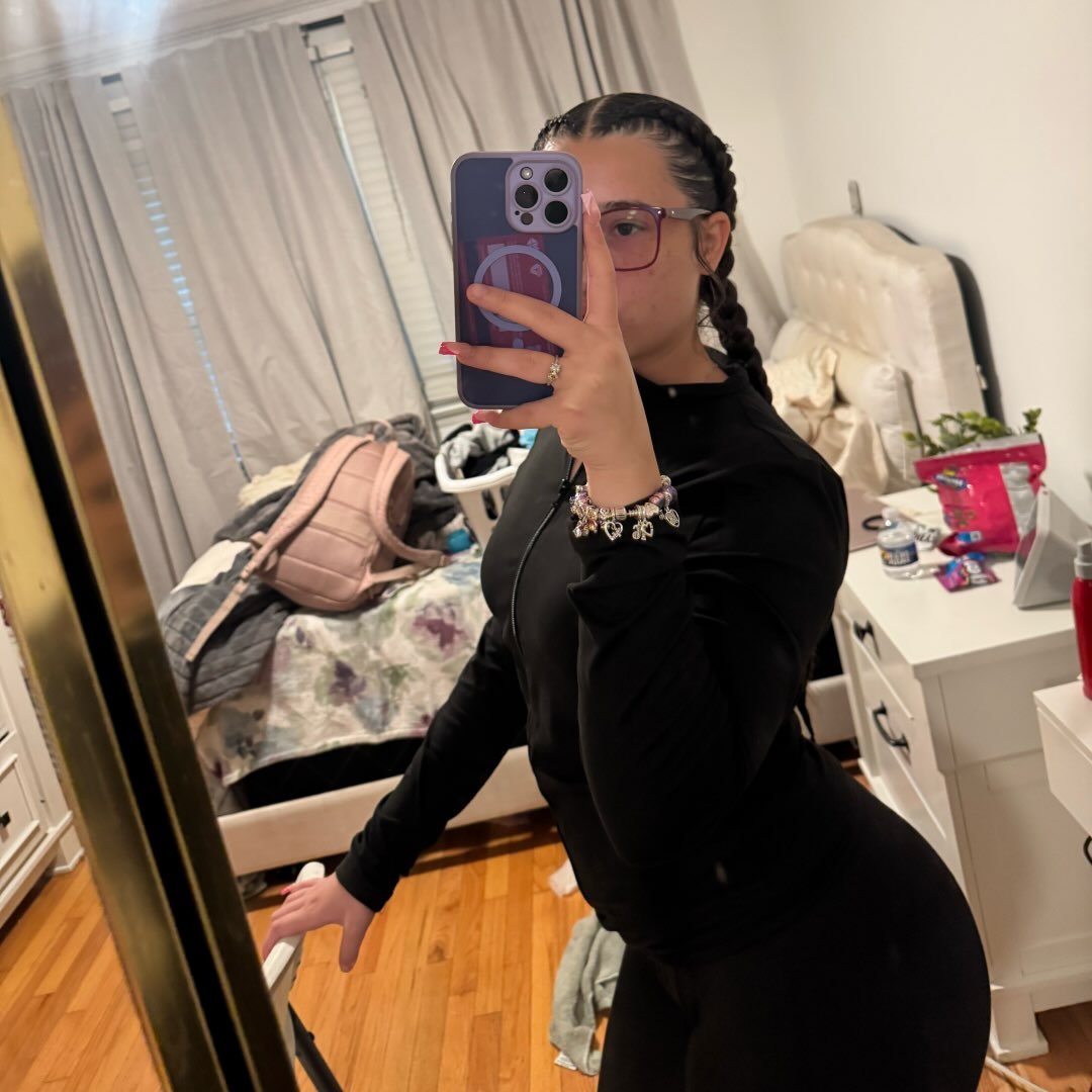 Instagram Profilbild von definitelynottt.ana