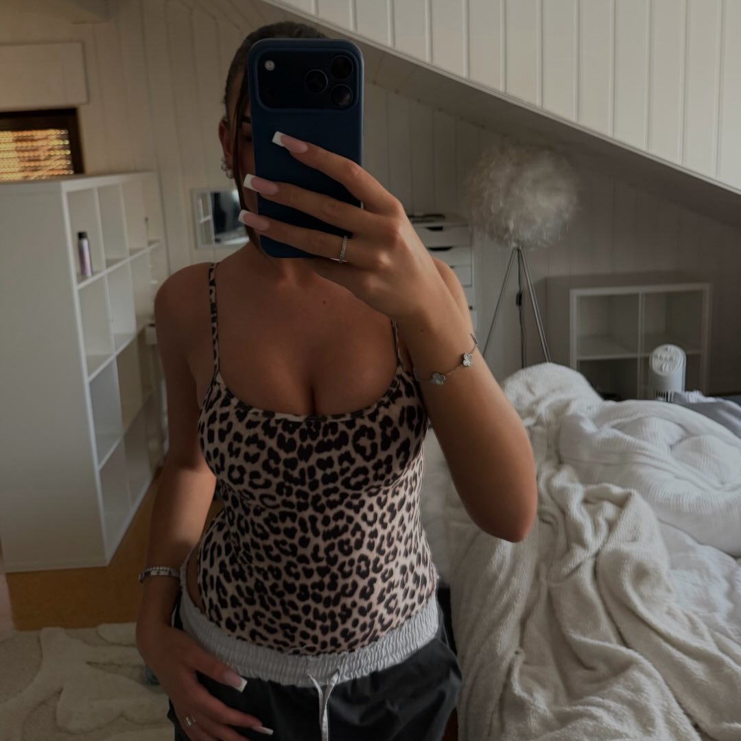 Instagram Profilbild von juliaa.sxch